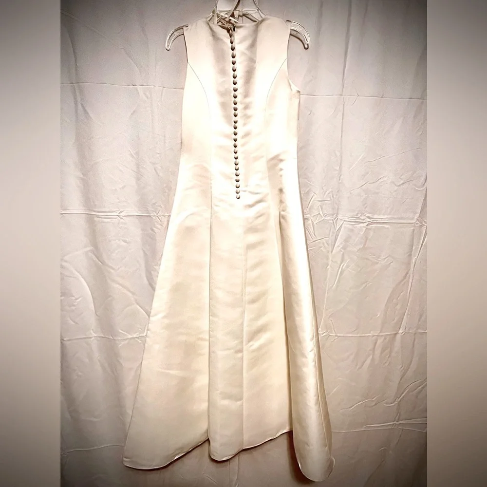 Beautiful David’s Bridals-Ivory Dress-Girl’s Size 12-Preowned-Good Condition - Picture 2 of 15